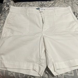 Ladies shorts size 10